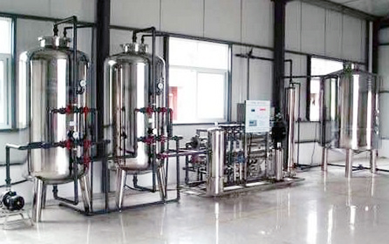 酒類釀造和勾兌反滲透設備，純水設備，酒廠行業用反滲透設備，純水系統，釀酒用純水設備，酒水勾兌用水處理設備