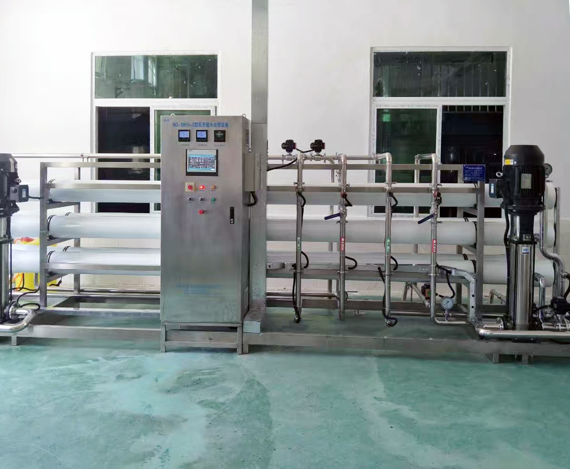 濕巾香水用純水設(shè)備,洗滌劑用純凈水設(shè)備